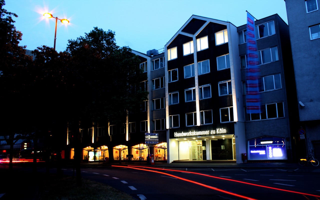 Handwerkskammer zu Köln bei Nacht